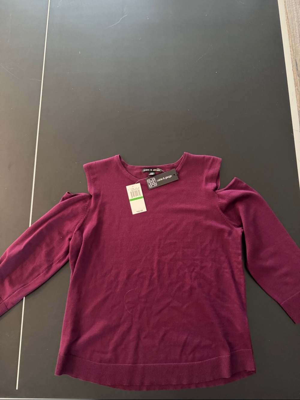 Cable & Gauge Women's Plum Cold-Shoulder Sweater Top